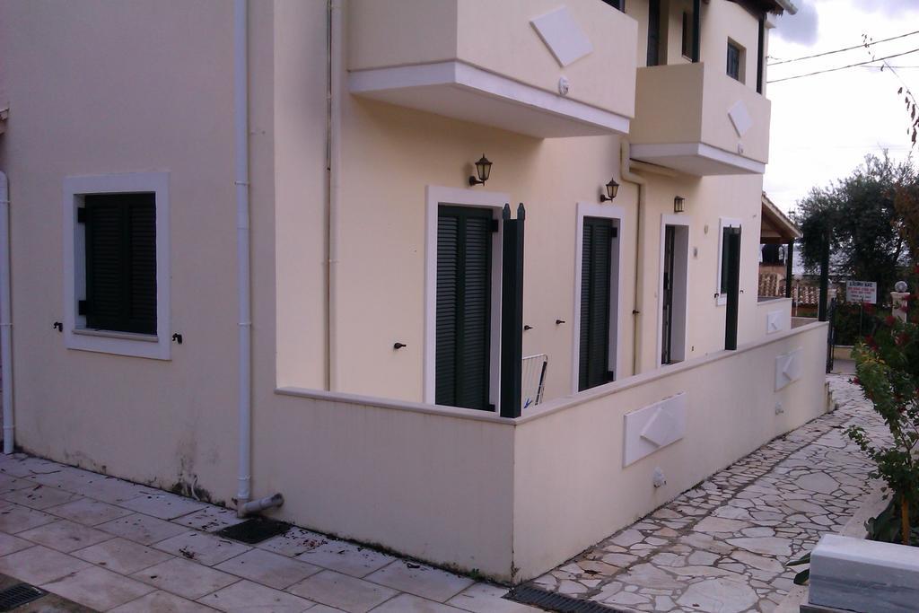 Votsalo Pool Apts Kalami  Ngoại thất bức ảnh